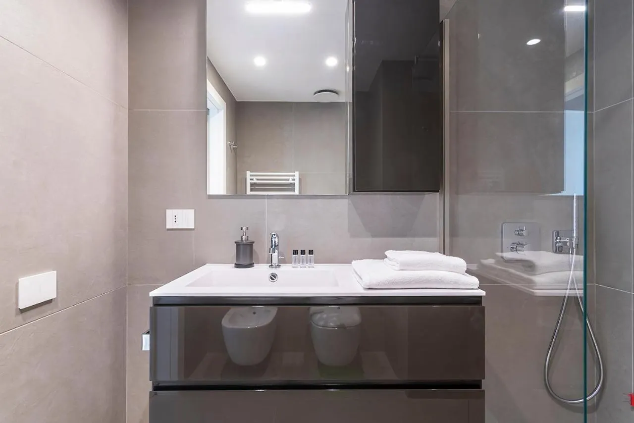 Apartamento Easyhomes-Central Tower Milán Italia