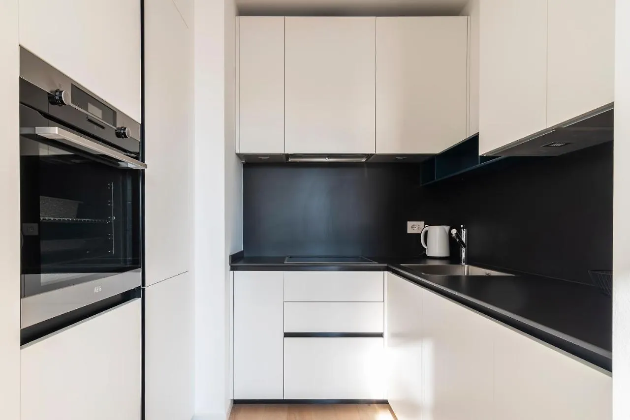 Easyhomes-Central Tower Milán Apartamento